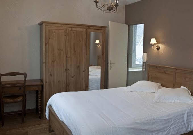 Hotel Tourmalet 吕兹-圣索沃尔 外观 照片